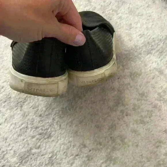 Vince Perforated Leather Blair Sneaker - Picture 5 of 6